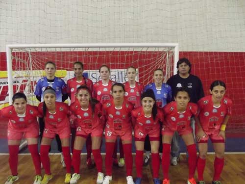 Futsal feminino vence o Telêmaco Borba e se reabilita